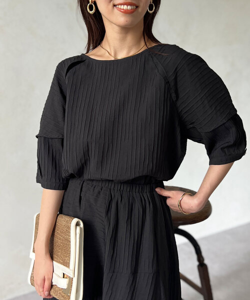 Chez toi(シェトワ)の「SET/前後2WAY綾織ランタンスリーブブラウス(シャツ/ブラウス・レディース・オレンジ/ブラック/オフホワイト・FREE)」の1枚目の写真