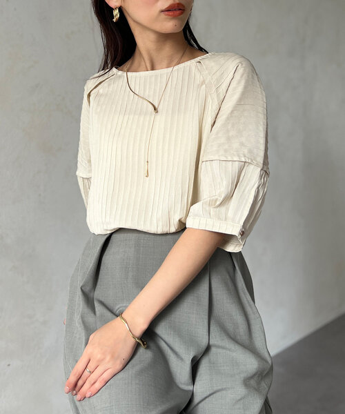 Chez toi(シェトワ)の「SET/前後2WAY綾織ランタンスリーブブラウス(シャツ/ブラウス・レディース・オレンジ/ブラック/オフホワイト・FREE)」の5枚目の写真