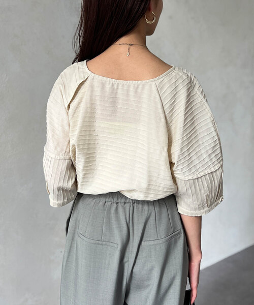 Chez toi(シェトワ)の「SET/前後2WAY綾織ランタンスリーブブラウス(シャツ/ブラウス・レディース・オレンジ/ブラック/オフホワイト・FREE)」の10枚目の写真
