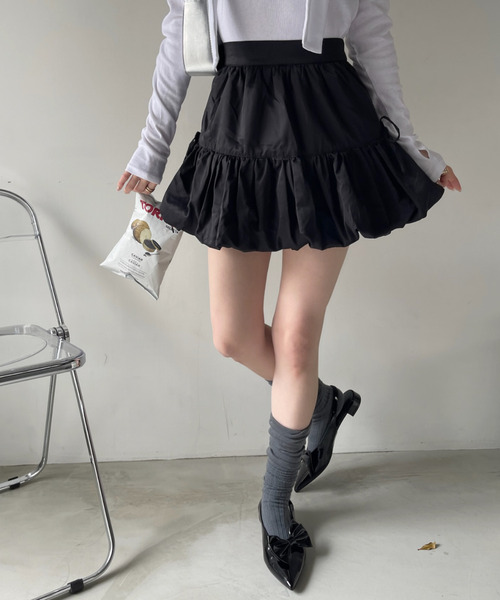 Ada.(エイダ)の「インパン裏地付き リボン デザイン バルーン ミニスカート(スカート・レディース・ホワイト/ブラック/チャコール・M/L)」の5枚目の写真