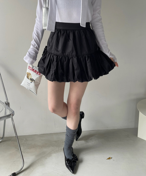 Ada.(エイダ)の「インパン裏地付き リボン デザイン バルーン ミニスカート(スカート・レディース・ホワイト/ブラック/チャコール・M/L)」の4枚目の写真