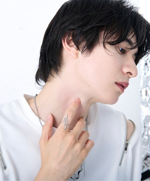 Ellno Loset(エルノロゼット)の「スネイクリング(リング・メンズ・シルバー・FREE)」の3枚目の写真