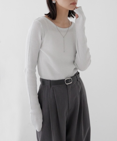 hellam（へラム）の「ラメリブクルーネックニット（ニット/セーター・レディース・シルバー/ブラック/チャコール/アイボリー・FREE）」の2枚目の写真