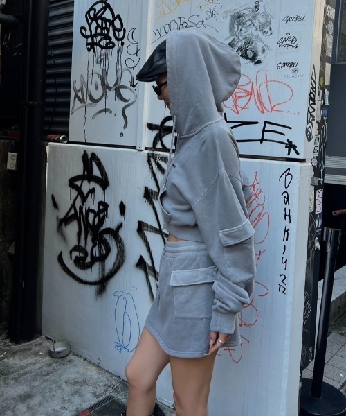 BLONDEY(ブロンディ)の「【インナー付き】ピグメントスウェットカーゴミニスカート(スカート・レディース・ピンク/グレー/チャコールグレー・SMALL/MEDIUM)」の5枚目の写真