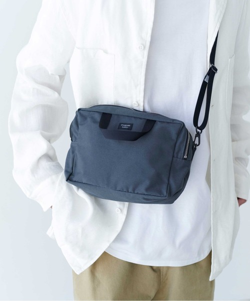 STANDARD SUPPLY(スタンダードサプライ)の「スタンダードサプライ / SIMPLICITY シンプリシティ / 2R SQUARE POUCH L 2ルームスクエアポーチL(ハンドバッグ・レディース・グレー/ダークパープル/ブラック/ダークネイビー/グリーン/サンドベージュ/モカ/ブルー/チャコールグレー/レッド/マスタード・FREE)」の21枚目の写真