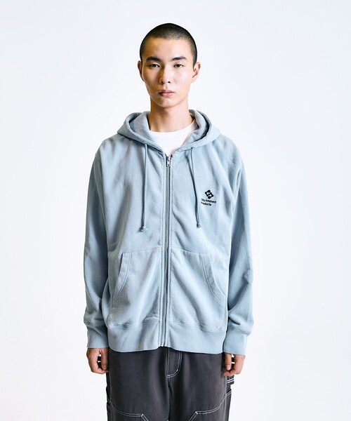 City Ambient Products(シティアンビエントプロダクツ)の「City Ambient Products: ロゴ エンブロイダリー ジップ パーカー(パーカー・メンズ・アイボリー/ダークグレー/ロイヤルブルー・SMALL/MEDIUM/LARGE)」の8枚目の写真