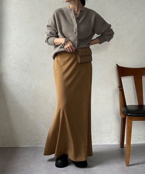 DouDou（ドゥドゥ）の「トリアセマーメイドスカート（スカート・レディース・ブラック/ライトグレー/キャメル・FREE）」の14枚目の写真