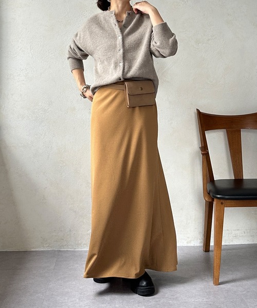 DouDou（ドゥドゥ）の「トリアセマーメイドスカート（スカート・レディース・ブラック/ライトグレー/キャメル・FREE）」の15枚目の写真