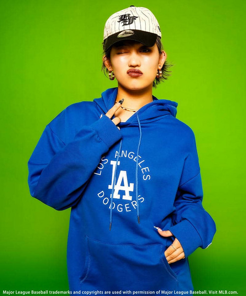 BACK TO THE FIELD（バック トゥー ザ フィールド）の「【MLB】サークルロゴフーディー（パーカー・レディース・ブラック/レッド/グレー/ブルー・FREE）」の6枚目の写真