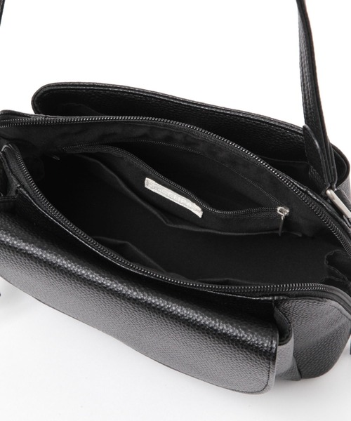 studio CLIP（スタディオクリップ）の「【人間工学に基づいて考えた！】からだよろこぶ合皮ショルダー（ショルダーバッグ・レディース・グリーン/オフホワイト/その他2/ブラック・FREE）」の16枚目の写真