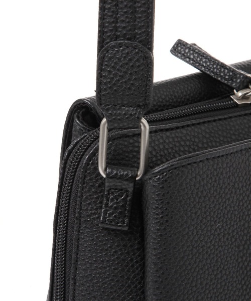 studio CLIP（スタディオクリップ）の「【人間工学に基づいて考えた！】からだよろこぶ合皮ショルダー（ショルダーバッグ・レディース・グリーン/オフホワイト/その他2/ブラック・FREE）」の18枚目の写真