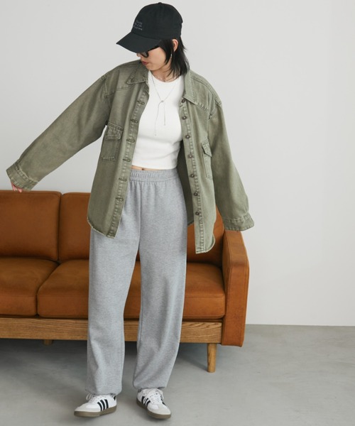 Auntie Rosa Holiday(アンティローザホリデー)の「ケミカルデニムオーバーサイズシャツ(シャツ/ブラウス・レディース・カーキ/ブラック・FREE)」の20枚目の写真