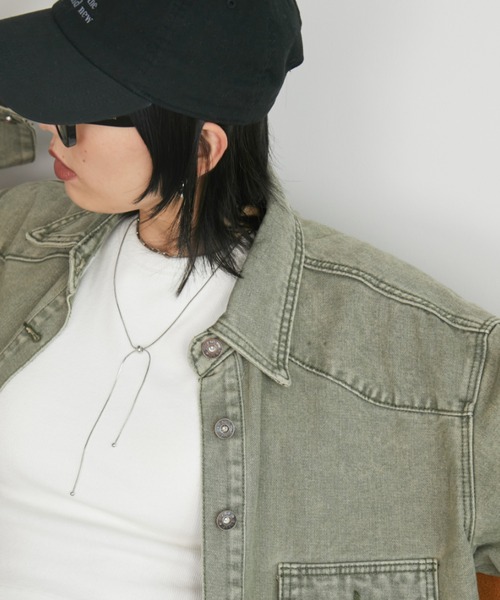 Auntie Rosa Holiday(アンティローザホリデー)の「ケミカルデニムオーバーサイズシャツ(シャツ/ブラウス・レディース・カーキ/ブラック・FREE)」の19枚目の写真