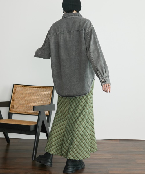 Auntie Rosa Holiday(アンティローザホリデー)の「ケミカルデニムオーバーサイズシャツ(シャツ/ブラウス・レディース・カーキ/ブラック・FREE)」の11枚目の写真
