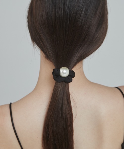 ciite'（シーテ）の「フレンチサテンパール シュシュ（シュシュ・レディース・ネイビー/ブラック/ホワイト/モカ・FREE）」の20枚目の写真