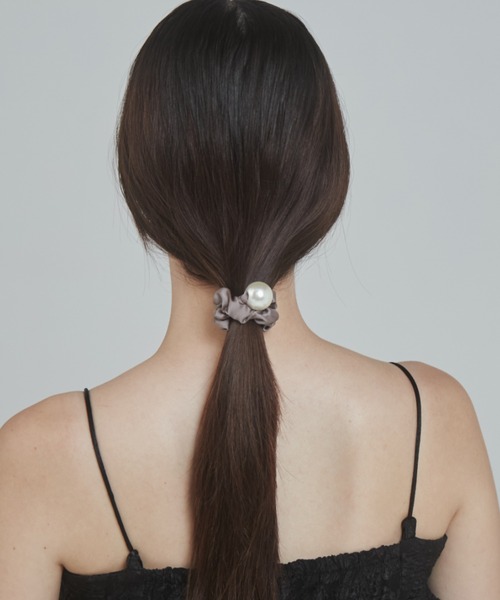 ciite'（シーテ）の「フレンチサテンパール シュシュ（シュシュ・レディース・ネイビー/ブラック/ホワイト/モカ・FREE）」の22枚目の写真