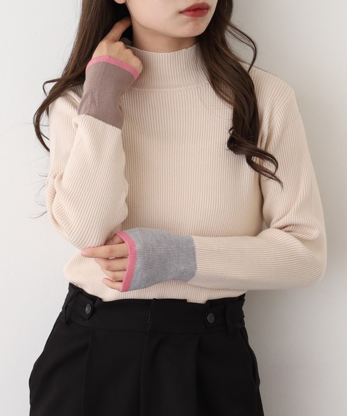 Anna Nicola(アンナニコラ)の「Anna Nicola アシメ配色ハイネックリブニット(ニット/セーター・レディース・ブラック/ベージュ/チャコールグレー/レッド/ライトベージュ・38)」の4枚目の写真