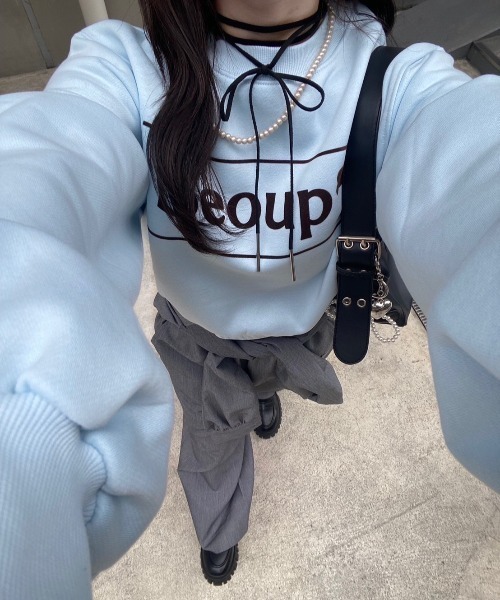nemne store(ネンネストア)の「【Seoup】裏起毛オリジナルロゴスウェット(スウェット・レディース・ブルー/ボルドー・SMALL/MEDIUM)」の8枚目の写真