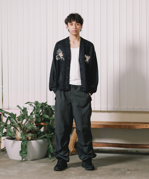 REMI RELIEF 幾何学模様 カーディガン　XL REMI RELIEF 幾何学模様 カーディガン XL REMI RELIEF 幾何学模様