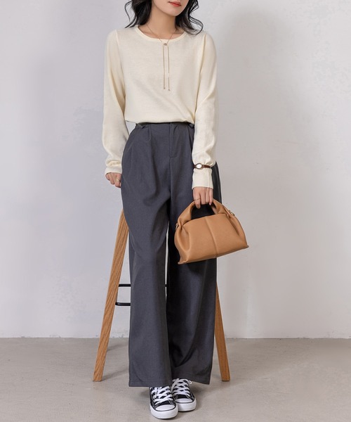 DAY CLOSET(デイ クローゼット)の「レディース リラクシーラウンドネックニットトップス(ニット/セーター・レディース・グレー/アイボリー/ブラック・FREE)」の8枚目の写真