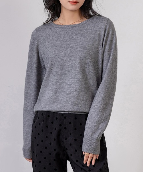 DAY CLOSET(デイ クローゼット)の「レディース リラクシーラウンドネックニットトップス(ニット/セーター・レディース・グレー/アイボリー/ブラック・FREE)」の16枚目の写真