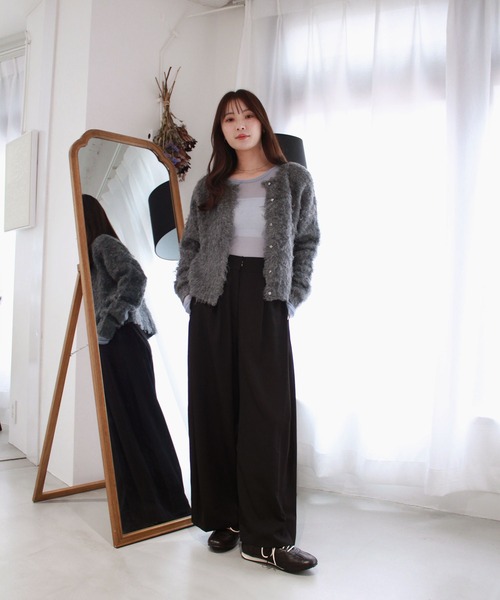 Reurie'（レウリィ）の「ミックスカラーシャギーカーディガン / 長袖 クルーネック アウター ニット ふわふわ 起毛 カジュアル シンプル ベーシック グレー チャコール グリーン カーキ ピンク（Tシャツ/カットソー・レディース・グリーン/ピンク/チャコールグレー・FREE）」の21枚目の写真