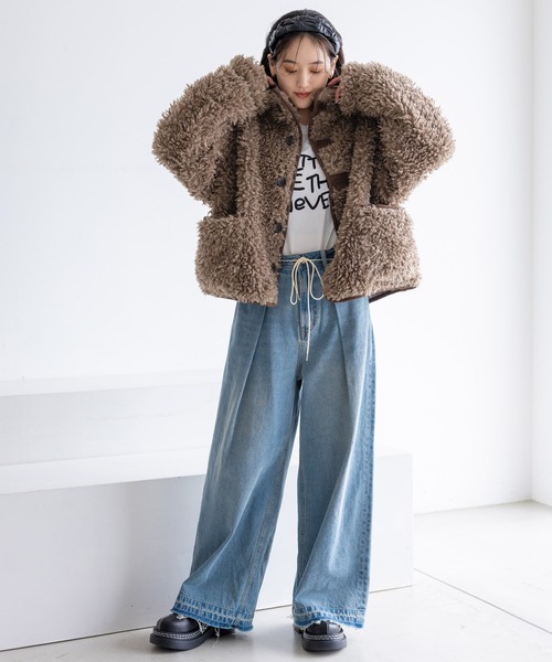 RAGEBLUE（レイジブルー）の「スタンドネック/プードルファーブルゾン（ブルゾン・レディース・ブラウン/ベージュ・FREE）」の4枚目の写真