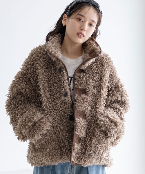 RAGEBLUE（レイジブルー）の「スタンドネック/プードルファーブルゾン（ブルゾン・レディース・ブラウン/ベージュ・FREE）」の8枚目の写真