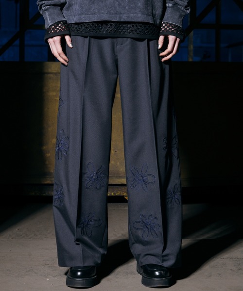 パンツ ajouter flow flower embroidery slacks ajouter flow】flower embroidery slacks（スラックス