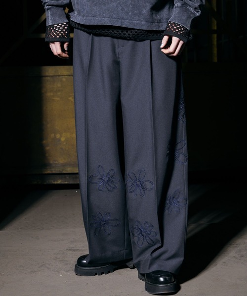 パンツ ajouter flow flower embroidery slacks ajouter flow】flower embroidery slacks（スラックス