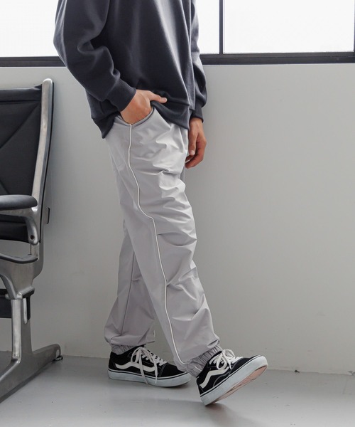 GLOBAL WORK(グローバルワーク)の「あったかストレッチラインパンツ/231661(その他パンツ・キッズ・ピンク/グレー/ブラック/アイボリー・170cm/160cm/150cm/140cm/130cm)」の17枚目の写真