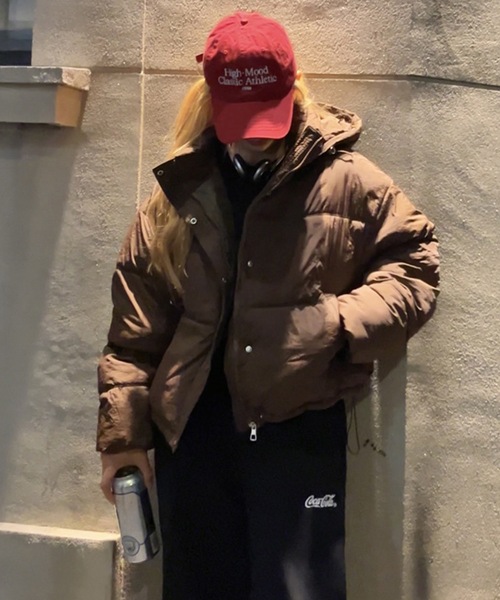 Teem Store(チームストア)の「ベーシック中綿ショート丈フードアウター(ブルゾン・レディース・ホワイト/イエロー/サックスブルー/ブラック/ワイン/ブラウン・M/L)」の10枚目の写真