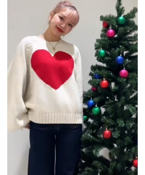 GAP（ギャップ）の「リラックス クルーネックセーター（ニット/セーター・レディース・ピンク/ネイビー/ベージュ/ブラック/ブルー/オフホワイト・L/XS/M/XXS/XL/S）」の2枚目の写真