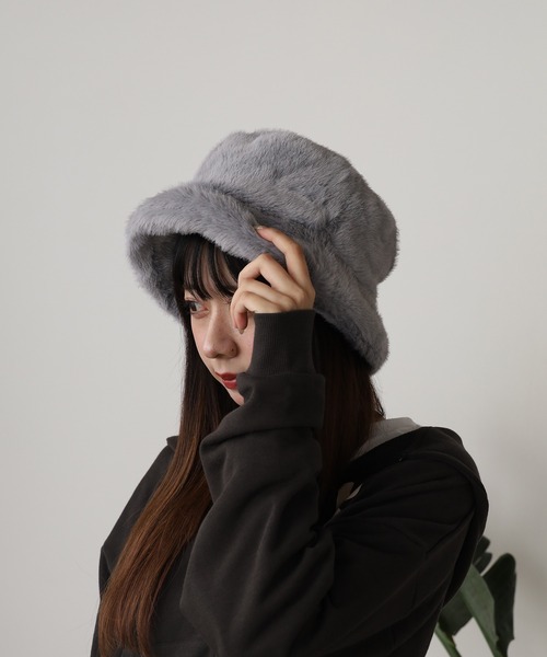 ROOPTOKYO（ループトウキョウ）の「ALOHA PEOPLE/アロハピープル ファーバケットハット（ハット・レディース・グレー/ブラック・FREE）」の9枚目の写真