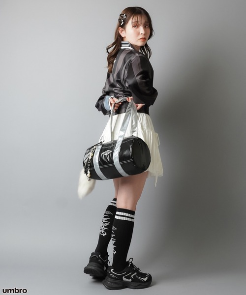 UMBRO(アンブロ)の「【UMBRO/アンブロ】バックロゴハイソックス(ソックス/靴下・レディース・ブラック/グレー/ホワイト・ONESIZE)」の10枚目の写真