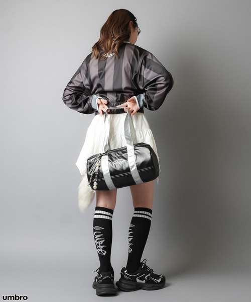 UMBRO(アンブロ)の「【UMBRO/アンブロ】バックロゴハイソックス(ソックス/靴下・レディース・ブラック/グレー/ホワイト・ONESIZE)」の11枚目の写真