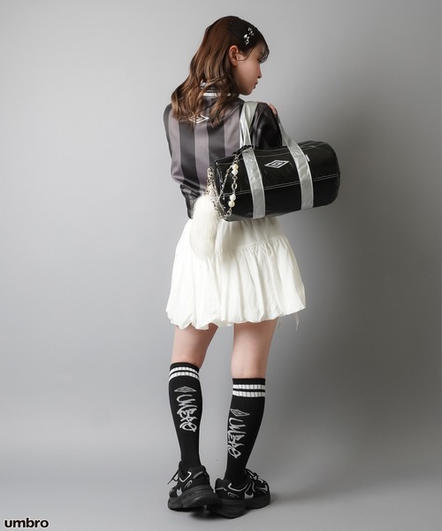 UMBRO(アンブロ)の「【UMBRO/アンブロ】バックロゴハイソックス(ソックス/靴下・レディース・ブラック/グレー/ホワイト・ONESIZE)」の12枚目の写真