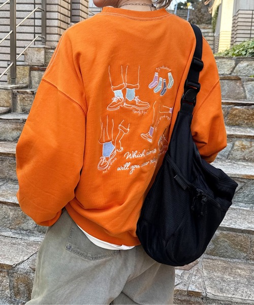 DOUBLE NAME（ダブルネーム）の「My favorite socks刺しゅうプルオーバー（スウェット・レディース・オフホワイト/オレンジ/グレー・FREE）」の18枚目の写真