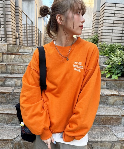 DOUBLE NAME（ダブルネーム）の「My favorite socks刺しゅうプルオーバー（スウェット・レディース・オフホワイト/オレンジ/グレー・FREE）」の17枚目の写真