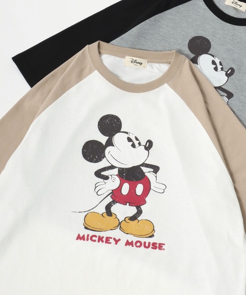 Disney(ディズニー)の「Disney/ディズニー ミッキー ワンポイント フロント バックプリント ラグラン7分袖Tシャツ(Tシャツ/カットソー・レディース・アッシュグレー/オフホワイト/グレー/ホワイト・M/L)」の2枚目の写真