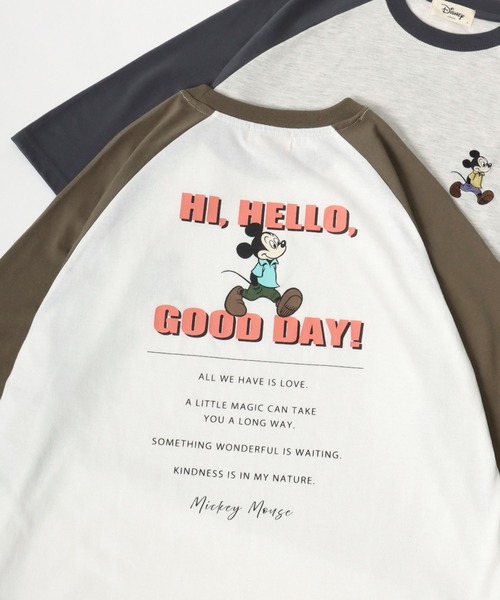Disney(ディズニー)の「Disney/ディズニー ミッキー ワンポイント フロント バックプリント ラグラン7分袖Tシャツ(Tシャツ/カットソー・レディース・アッシュグレー/オフホワイト/グレー/ホワイト・M/L)」の3枚目の写真