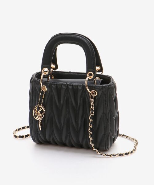 MAJESTIC LEGON(マジェスティックレゴン)の「チャームセットスクエアバッグ(ハンドバッグ・レディース・ブラック/グレイッシュベージュ/アイボリー・FREE)」の20枚目の写真