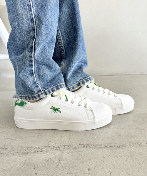 POLOCHAMPS（ポロチャンプス）の「POLOCHAMPS(ポロチャンプス)/ワンポイント刺繍 ローカット キャンバススニーカー（スニーカー・レディース・グレイッシュベージュ/ホワイト/ライトグレー/グリーン/ネイビー・23.0cm/23.5cm/24.0cm/24.5cm/25.0cm）」の12枚目の写真