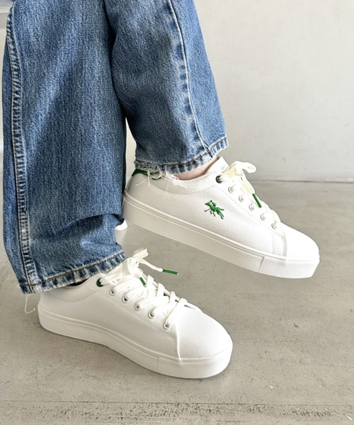 POLOCHAMPS（ポロチャンプス）の「POLOCHAMPS(ポロチャンプス)/ワンポイント刺繍 ローカット キャンバススニーカー（スニーカー・レディース・グレイッシュベージュ/ホワイト/ライトグレー/グリーン/ネイビー・23.0cm/23.5cm/24.0cm/24.5cm/25.0cm）」の13枚目の写真