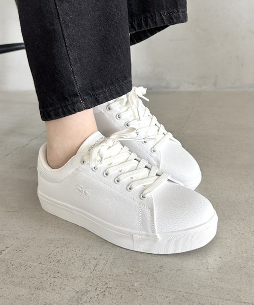 POLO CHAMPS（ポロチャンプス）の「POLO CHAMPS(ポロチャンプス)/ワンポイント刺繍 ローカット キャンバススニーカー（スニーカー・レディース・グレイッシュベージュ/ホワイト/ライトグレー/グリーン/ネイビー・23.0cm/23.5cm/24.0cm/24.5cm/25.0cm）」の19枚目の写真