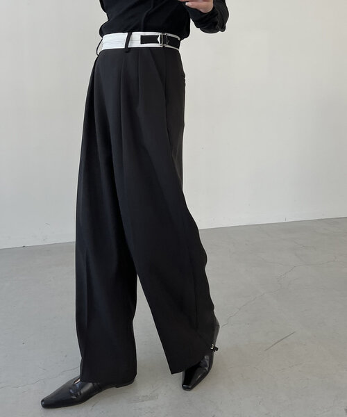 CAPRICIEUX LE'MAGE(カプリシューレマージュ)の「【C.L】【セットアップ対応】マーベルトタックパンツ(その他パンツ・レディース・ベージュ/ブラック・38/36)」の14枚目の写真