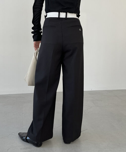 CAPRICIEUX LE'MAGE(カプリシューレマージュ)の「【C.L】【セットアップ対応】マーベルトタックパンツ(その他パンツ・レディース・ベージュ/ブラック・38/36)」の22枚目の写真