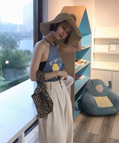 c.u.l（シーユーエル）の「つば広  麦わら ストローハット バケットハット cula1092（ハット・レディース・アイボリー/ベージュ・FREE）」の3枚目の写真