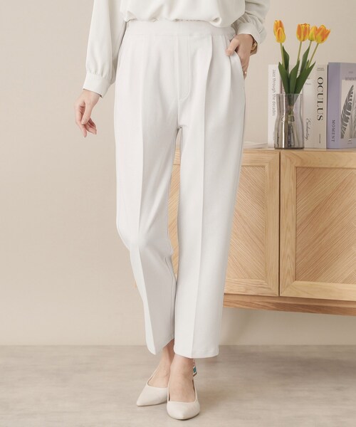 ITS'DEMO（イッツデモ）の「【通勤／手洗い可／ウエストゴム】カットジョーゼットパンツ（その他パンツ・レディース・ベージュ/ナチュラル/ブラック・00）」の3枚目の写真