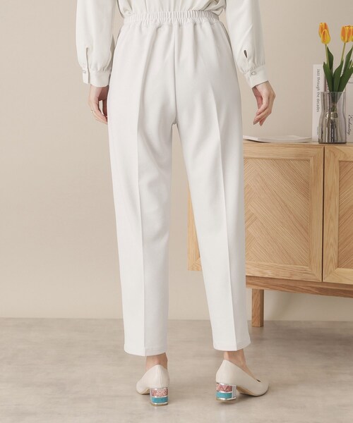 ITS'DEMO（イッツデモ）の「【通勤／手洗い可／ウエストゴム】カットジョーゼットパンツ（その他パンツ・レディース・ベージュ/ナチュラル/ブラック・00）」の18枚目の写真